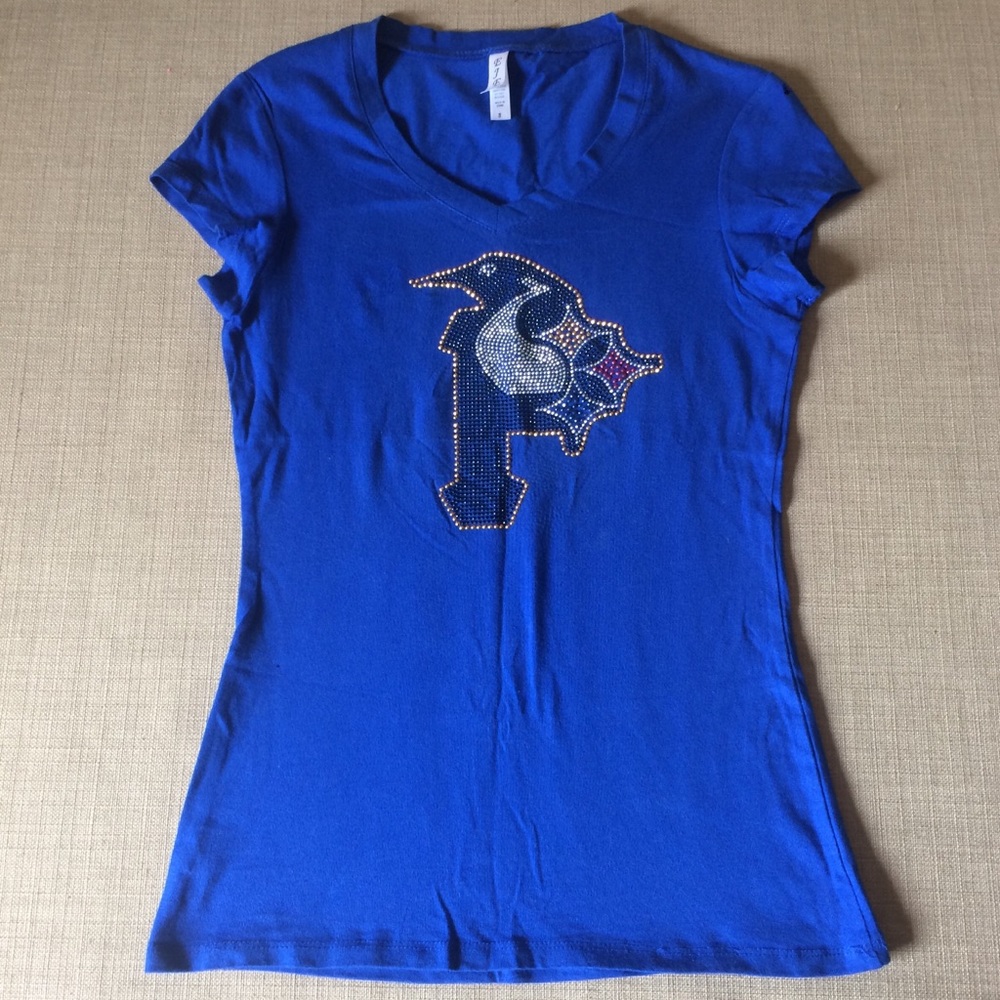 EJEL Pittsburgh Penguins T-shirt with rhinestones.